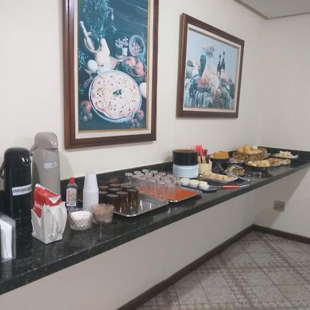 Hotel Italia 阿拉瓜里 外观 照片