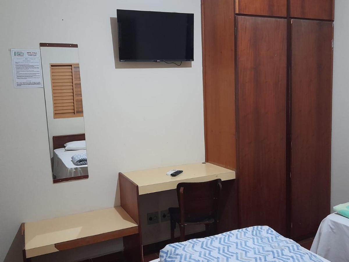 Hotel Italia 阿拉瓜里 外观 照片